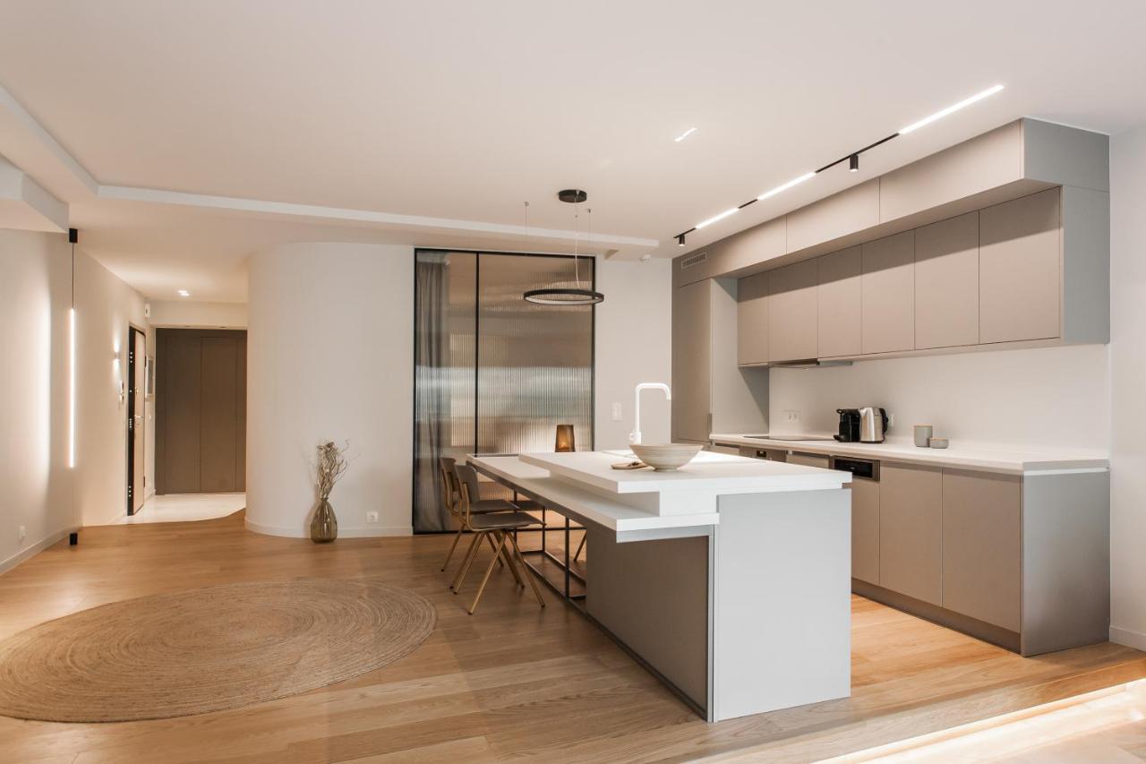 Marvelous 2Br Apartments With Balcony By Upstreet Atény Exteriér fotografie