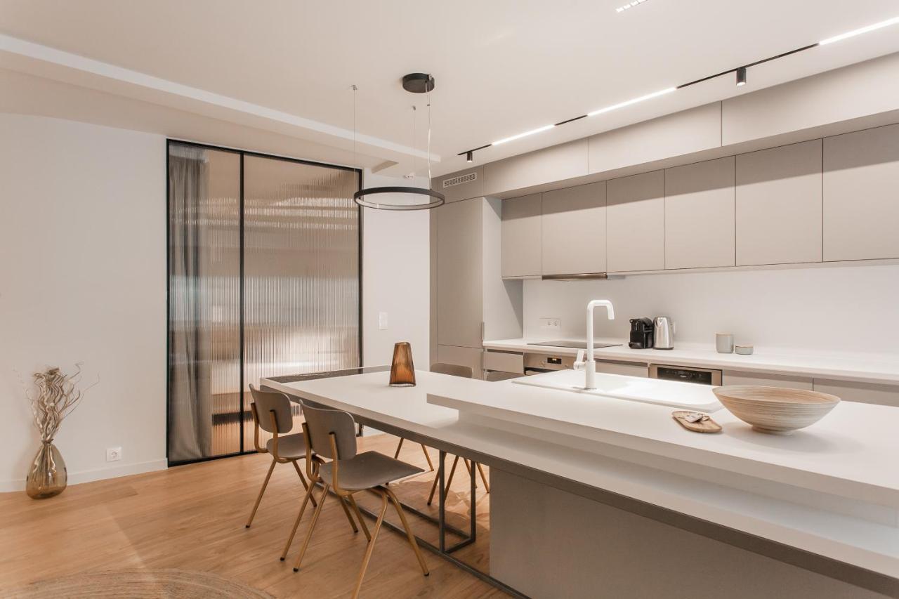 Marvelous 2Br Apartments With Balcony By Upstreet Atény Exteriér fotografie
