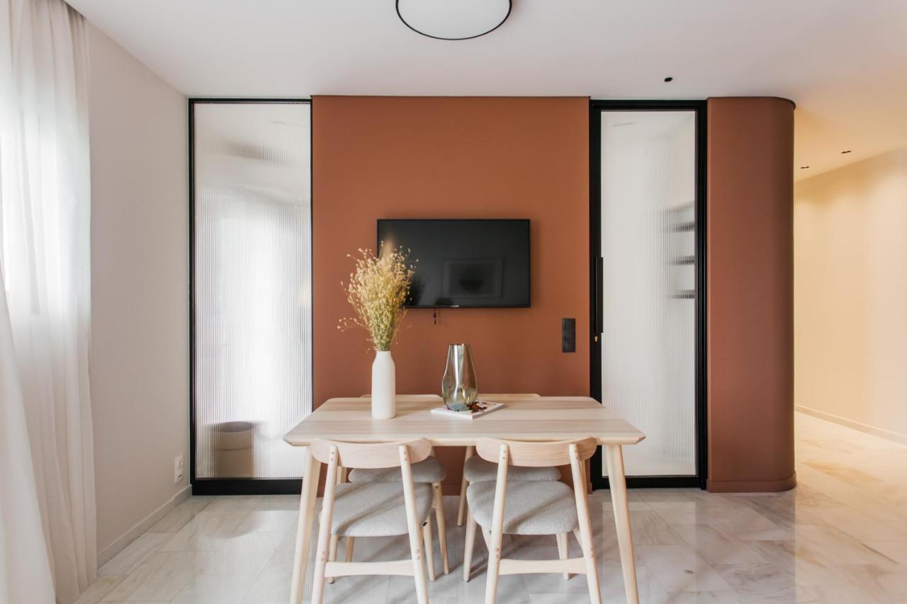 Marvelous 2Br Apartments With Balcony By Upstreet Atény Exteriér fotografie